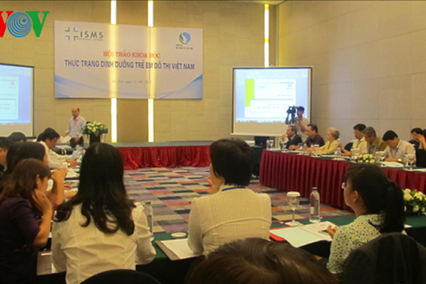 Hội thảo khoa học về "Thực trạng dinh dưỡng trẻ em đô thị Việt Nam"